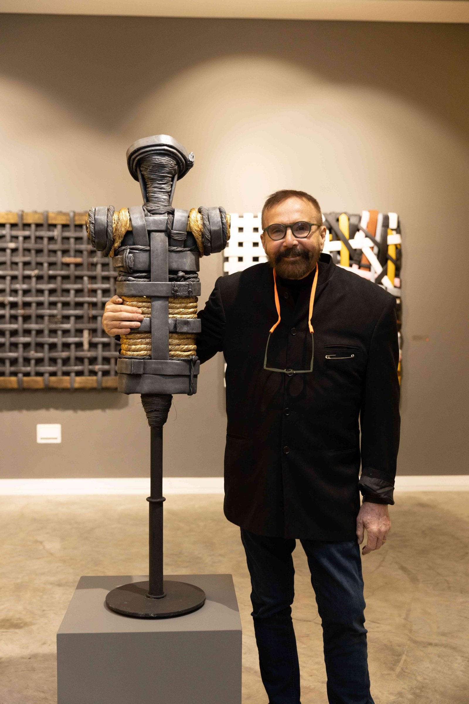 BUBİ RELIEF CAGES AND SCULPTURES EXHIBITION by Zeynep ÖZTÜRK (30) BUBİ RELIEF CAGES AND SCULPTURES EXHIBITION by Zeynep ÖZTÜRK (30)