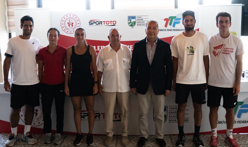 Senior Turkey Tennis Championship Press Conference (3)