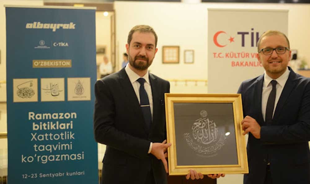 Calligraphy Artworks with the Theme of Kelime-i Tevhid Await Art Enthusiasts in Uzbekistan (10)
