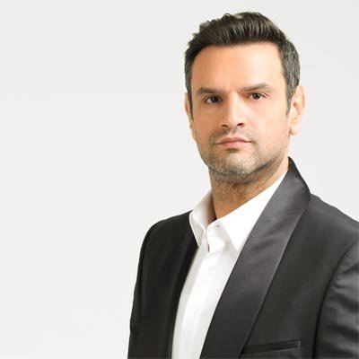 The legendary song Bana Sor by Ferdi Tayfur is being reborn through the voice of Ismet Uraş (3)