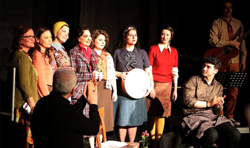İbb City Theatres Bring Gülten Akın S Poetry To Life In Istanbul Poetry Encounter (1)