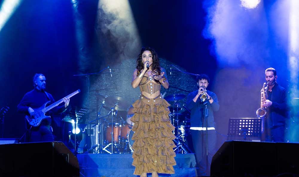 Melek Mosso YBY Woods Concert (1)