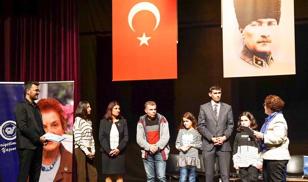 Contemporary Life Support Association Celebrated Teachers Day With A Meaningful Event (5)