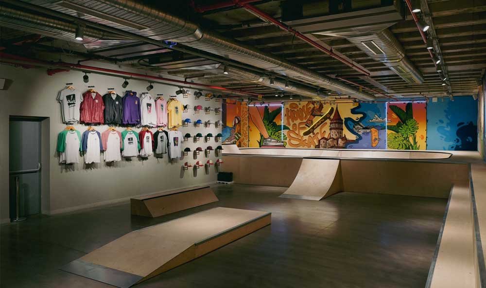 House Of Superstep Turkey S Most Comprehensive Indoor Skateboarding Experience Area In İstiklal! (1)