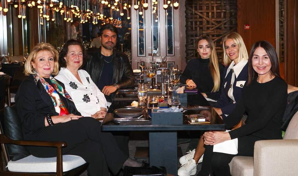 Famous Figures Gathered At Fenz, The Newest And Most Popular Restaurant On The Bosphorus (1)