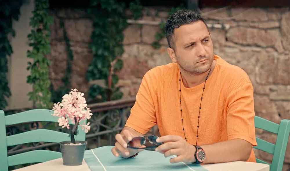 Rising Star In The Music Scene, Özkan Yavaş, Meets Fans With His New Song Söyle (3)