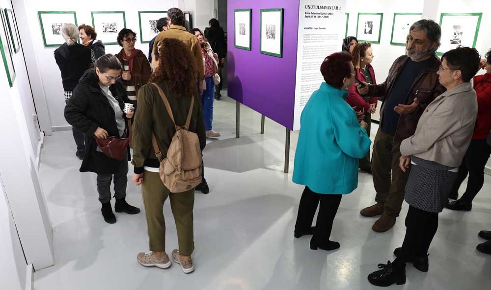 Two Different Periods Of Art Unforgotten 1 Exhibition At Nilüfer Municipality Photography Museum (1)