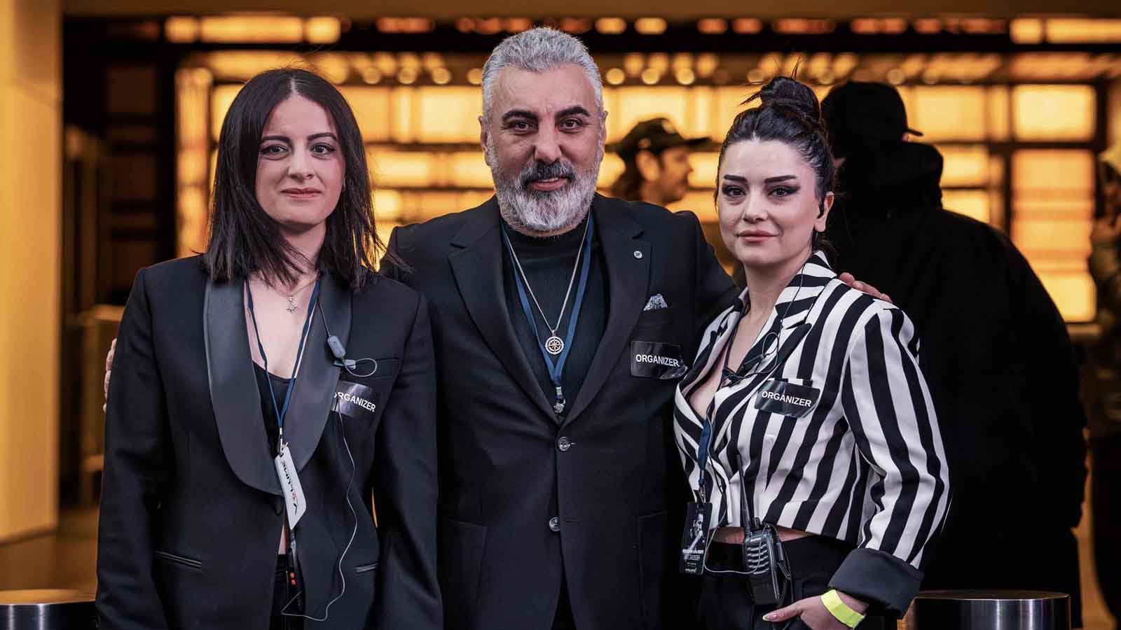 Under the Leadership of Sezen Pişgin: Sagopa Kajmer Thrilled 1,500 People in Times Square!